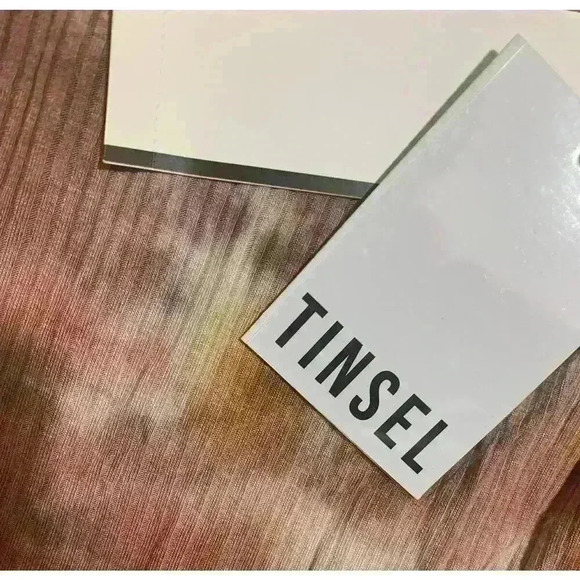 Tinsel Women Coral Stretch Ribbed Pull On Mock Neck Knee Length Shift Dress‎ PL - Picture 5 of 5